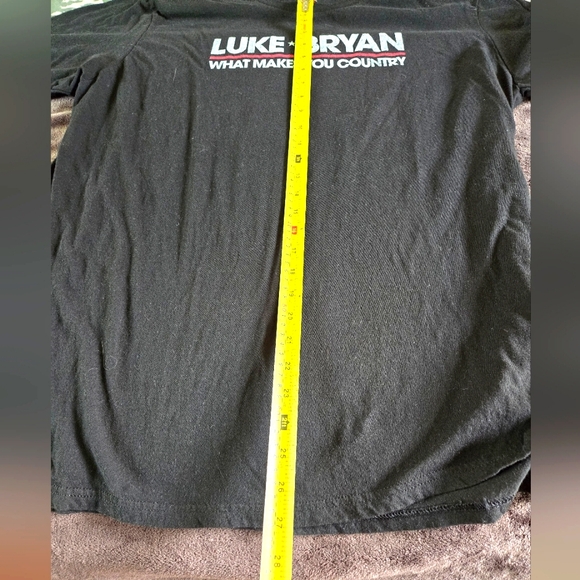 Luke Bryan 2018 tour shirt - Picture 4 of 6
